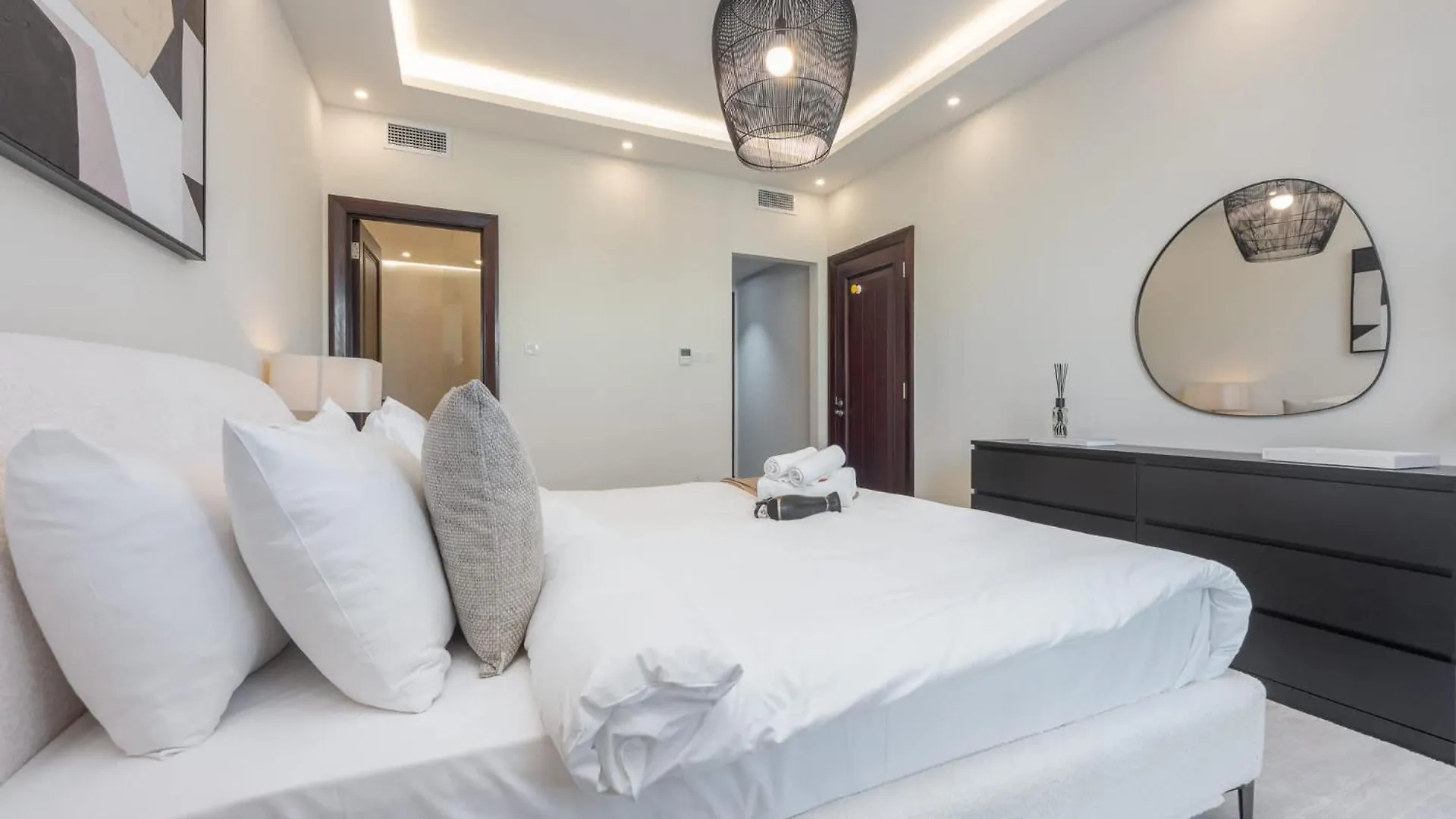 Luxury 2Br Apartment With Full Burj Khalifa View 2-Min Walk To Dubai Mall
