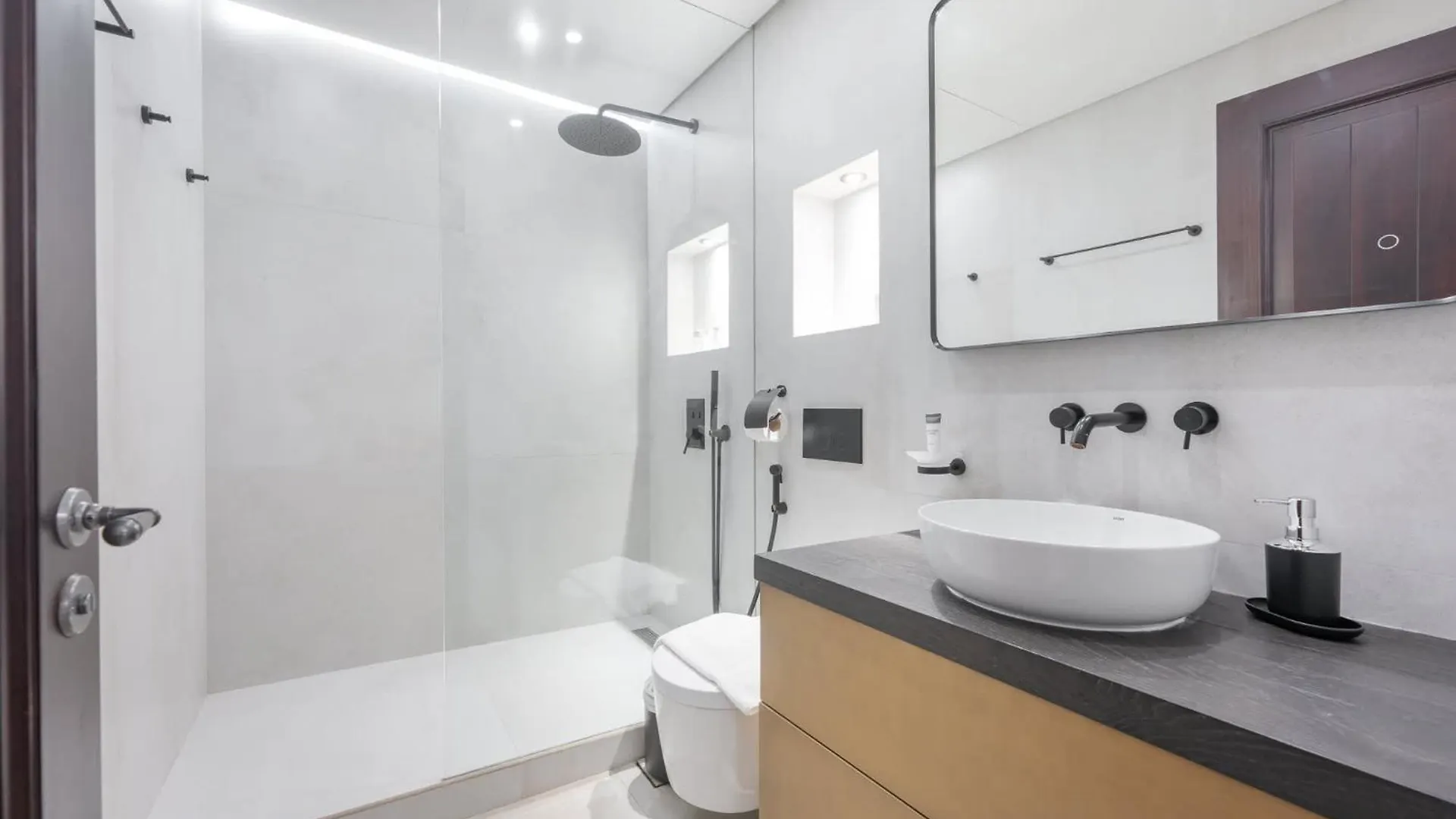 Luxury 2Br Apartment With Full Burj Khalifa View 2-Min Walk To Dubai Mall